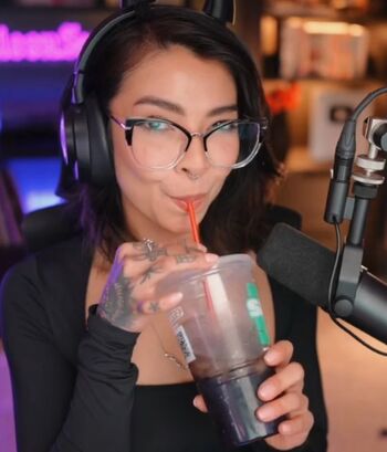 Aileen Senpai