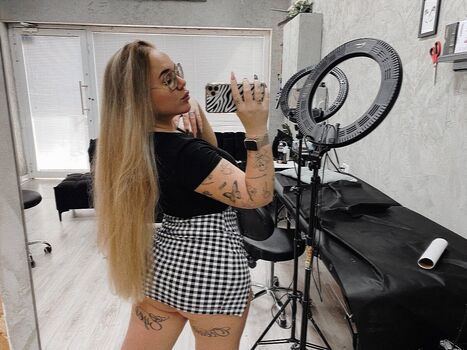 Full leaked Arinicookies private onlyfans photo