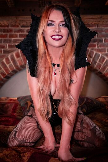Full leaked Asmr shanny private onlyfans photo