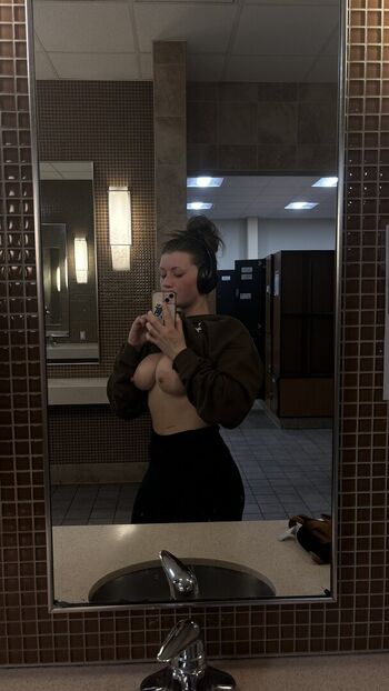 badlilbunny23