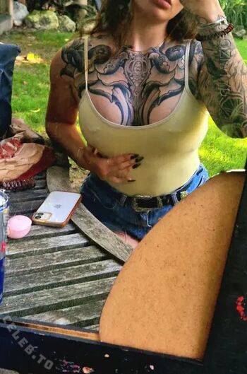 Full leaked Bierkoenigin private onlyfans photo