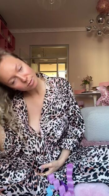 Full leaked Caramella page private onlyfans photo