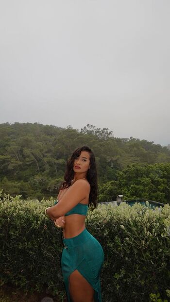 Full leaked Carla alison page private onlyfans photo