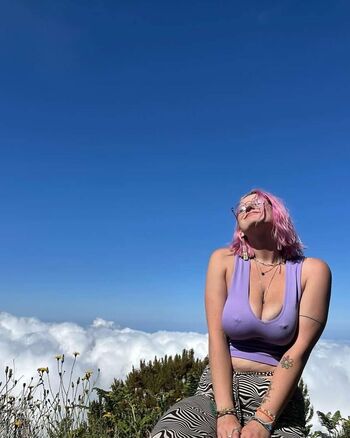 Full leaked Clairewaytoheaven private onlyfans photo