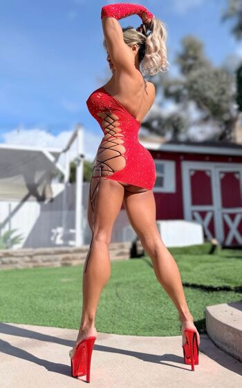 Full leaked Connie elizabeth private onlyfans photo