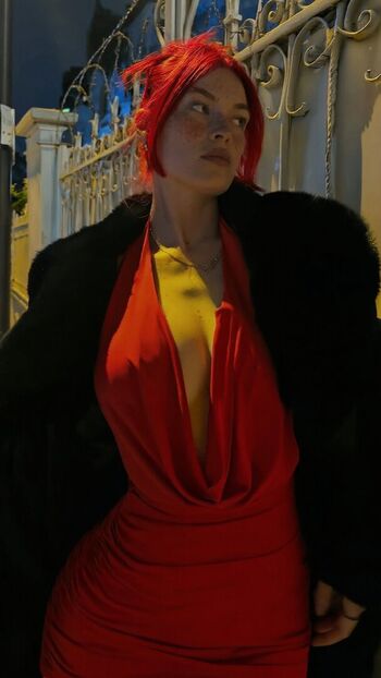 Derya Akarsu