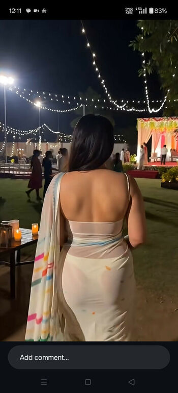 Full leaked Desi aunty page private onlyfans photo