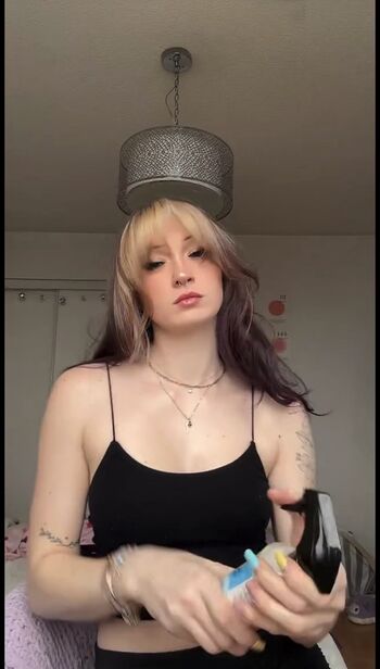 Dildo.swaggins21