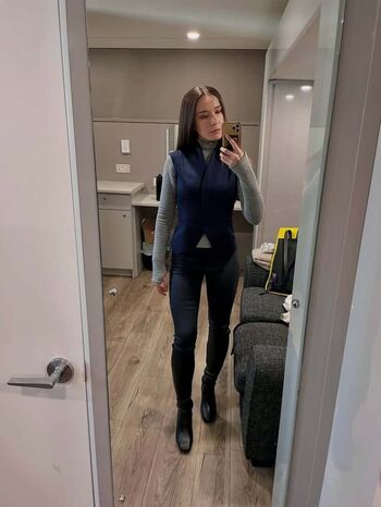 Full leaked Elizabeth dulau private onlyfans photo