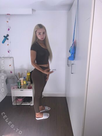 Frostyworldbaby