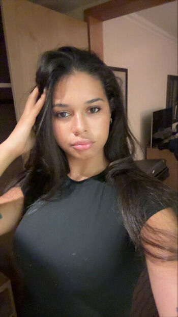 Full leaked Gracie walker private onlyfans photo