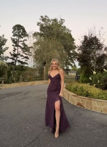 Full leaked Hailey malles private onlyfans photo