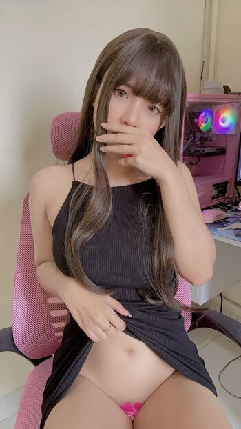 Full leaked Hiyukimos private onlyfans photo