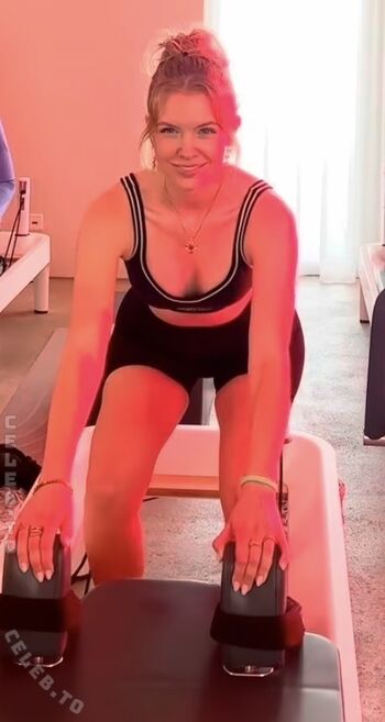 Full leaked Honey hannii private onlyfans photo