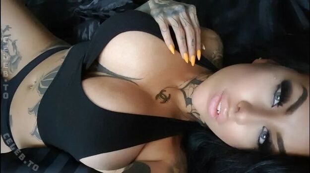 Jolie Ray