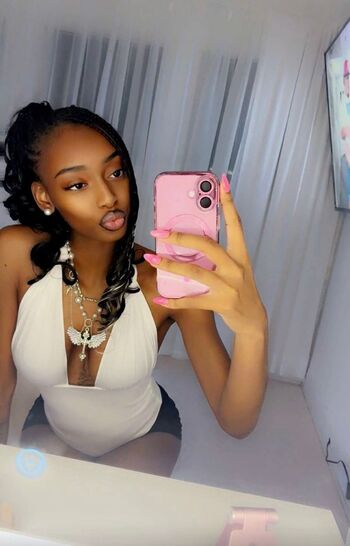Kaylanicolejones