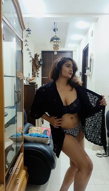 Full leaked Kiran rathore private onlyfans photo