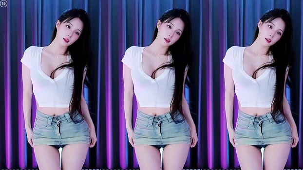 Full leaked Korean bj private onlyfans photo