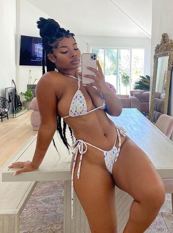 Full leaked Kurlykyy private onlyfans photo