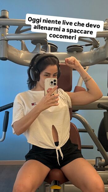 Full leaked Kurolily private onlyfans photo