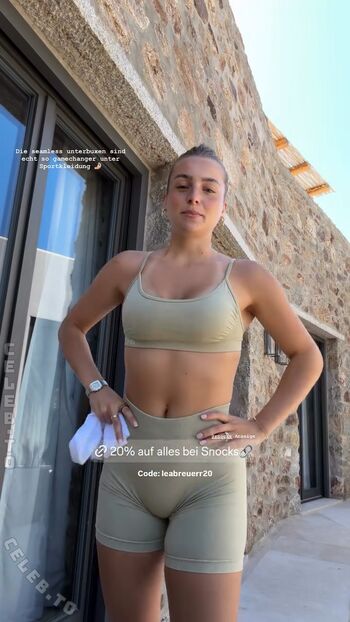 Full leaked Lea breuer page private onlyfans photo