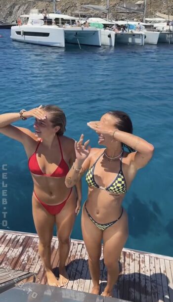 Full leaked Lea breuer private onlyfans photo