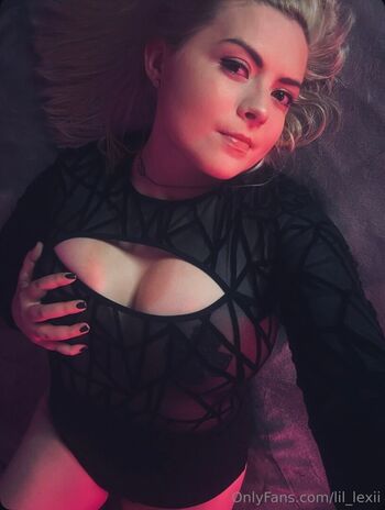 Full leaked Lil lexii page private onlyfans photo