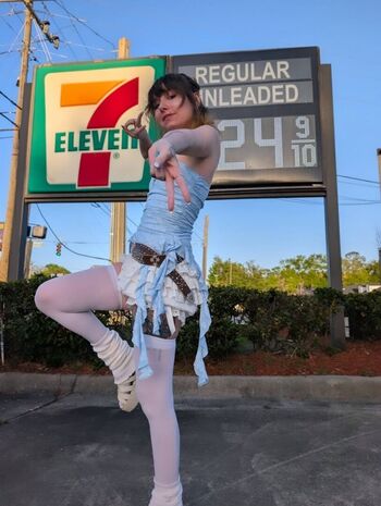 Full leaked Lilpeachyfox private onlyfans photo