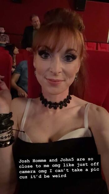 Full leaked Lisa foiles page private onlyfans photo