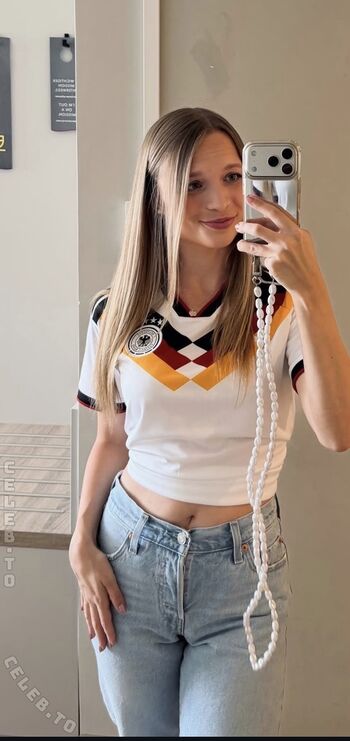 Full leaked Lisa kppers private onlyfans photo