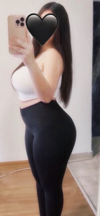Full leaked Lolapinky private onlyfans photo