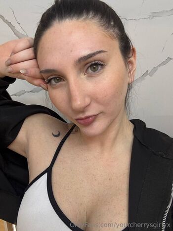 Full leaked Lunaluvx private onlyfans photo