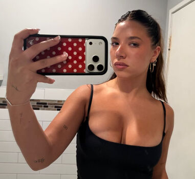 Full leaked Mackenzie ziegler private onlyfans photo