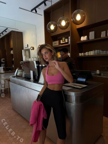 Full leaked Magui corceiro page private onlyfans photo