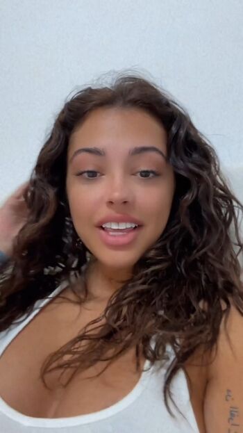 Full leaked Malu trevejo private onlyfans photo