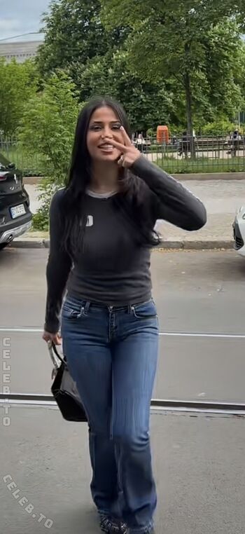 Full leaked Mariamalkk private onlyfans photo