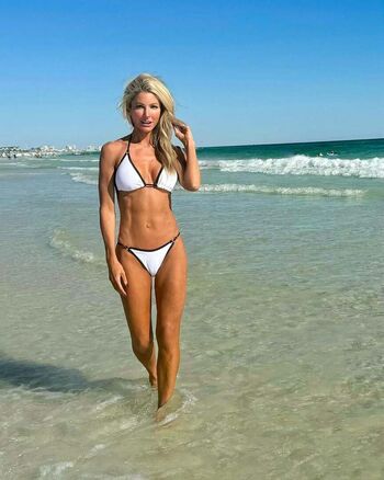 Mckinzie Roth