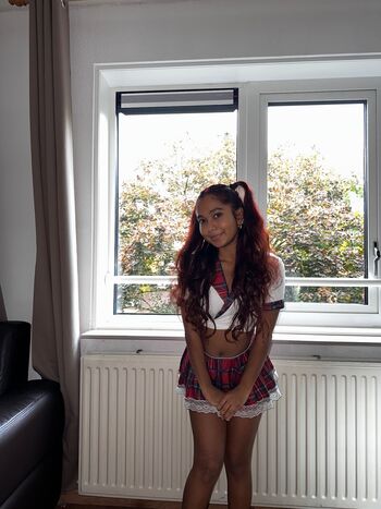 Full leaked Mia z page private onlyfans photo