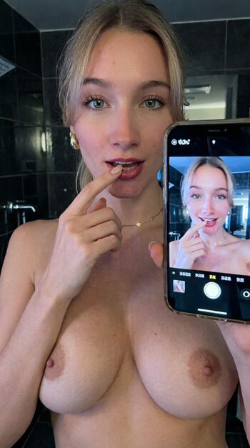 Full leaked Nanou philips page private onlyfans photo