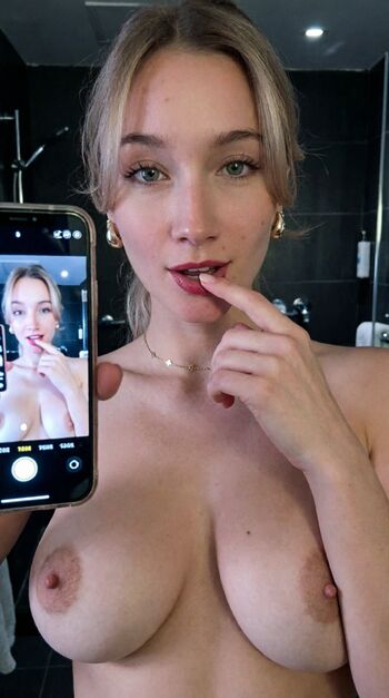 Full leaked Nanou philips page private onlyfans photo