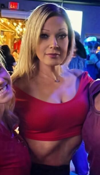 Nicole Dively