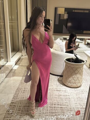 Nikki Bella