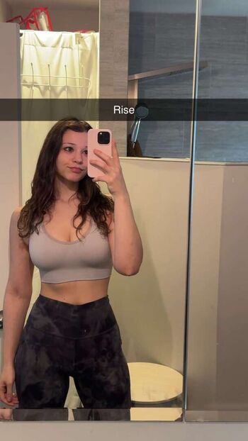 Full leaked Nikki woods private onlyfans photo