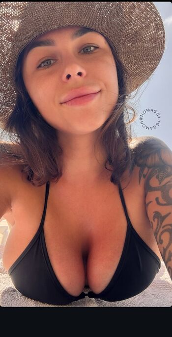 Full leaked Nomaggy private onlyfans photo