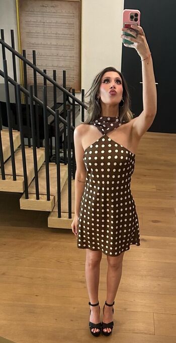 Full leaked Olivialopes  page private onlyfans photo