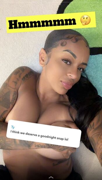 Full leaked Paigey cakey private onlyfans photo