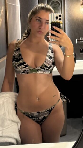 Full leaked Rosie mcclelland page private onlyfans photo