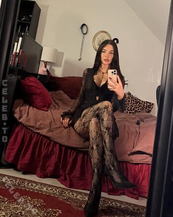 scarlettzofi