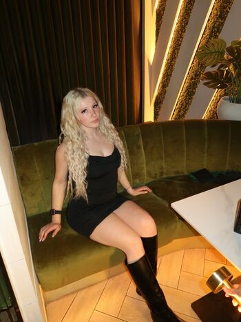 Full leaked Shayna laliberte private onlyfans photo