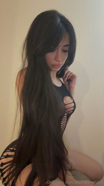 Full leaked Sophia romaro private onlyfans photo